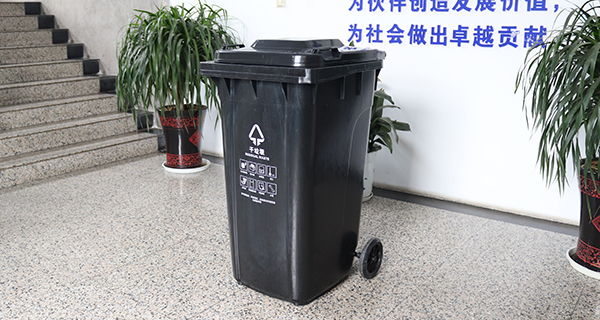 全面推進城市垃圾分類，一種黑色垃圾桶能放什么？